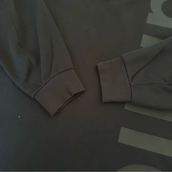 Lululemon Perfectly Oversized Crew *Logo (Black) - Picture 5 of 8